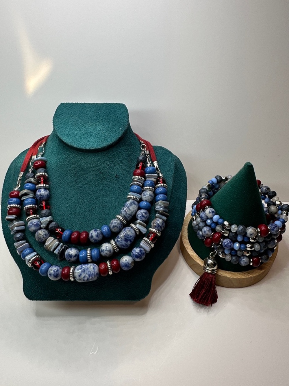 Cato Multi Strand Necklace Bracelet Set Sodalite Shell Red Leather 4th Of July - Picture 3 of 13